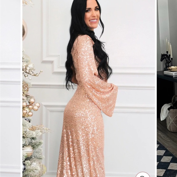 One-Shoulder Sequin Gown - Picture 3 of 8